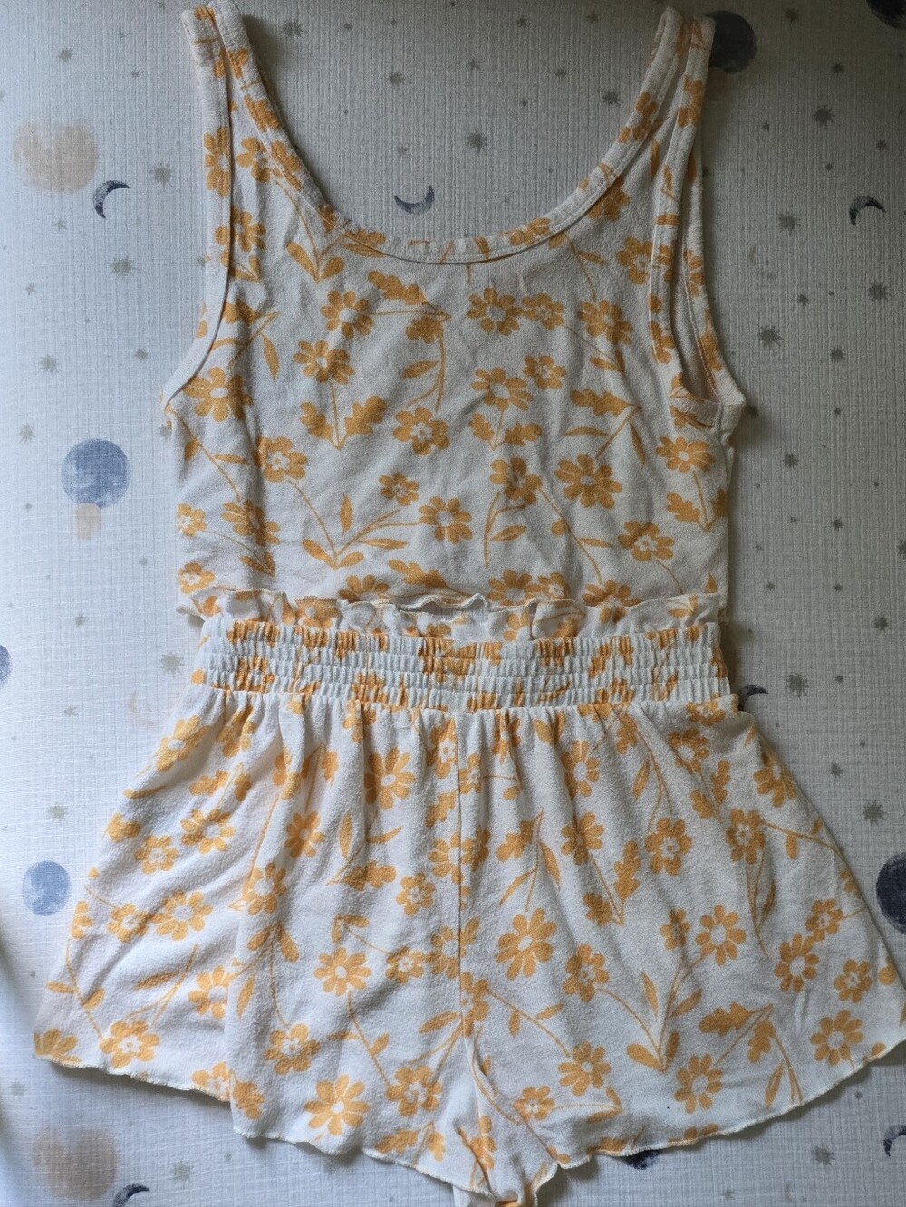 Colsie Women's Pajama Set Shorts and Tank, Size Small Floral White And Orange